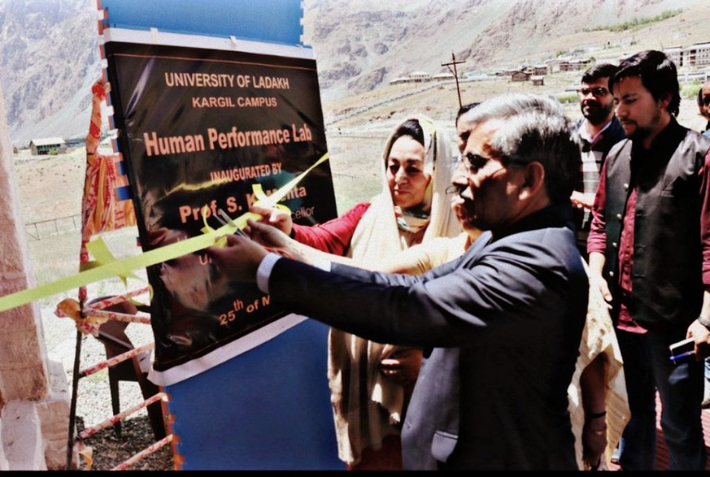 VC Prof SK Mehta visits UOL’s Kargil Campus