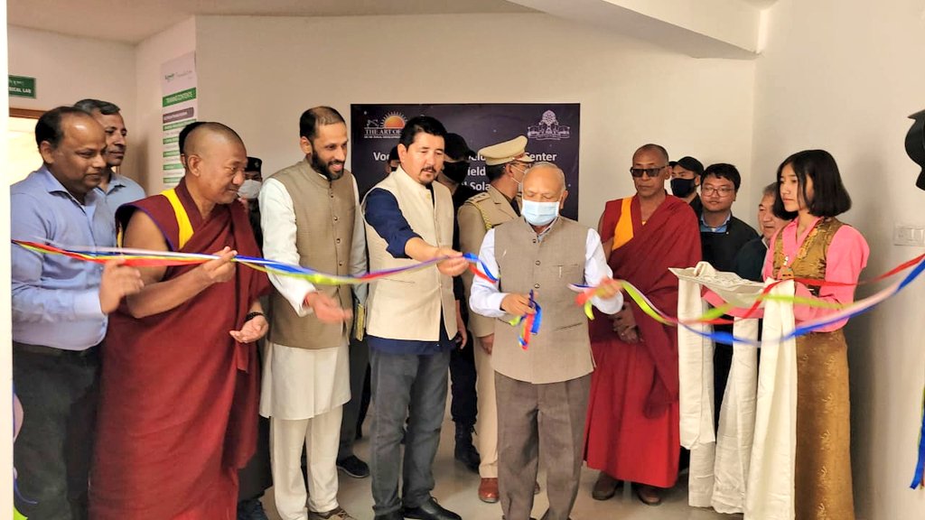 LG Mathur inaugurates skill devp training center at Leh