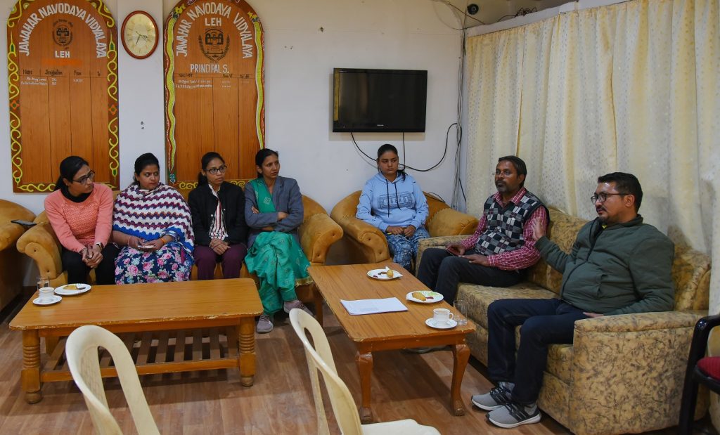 ADC Leh meets JNV school administration