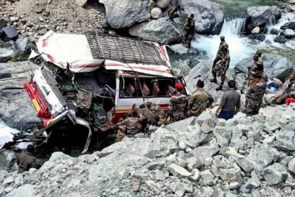 FIR registered against bus driver in Shyok river accident case