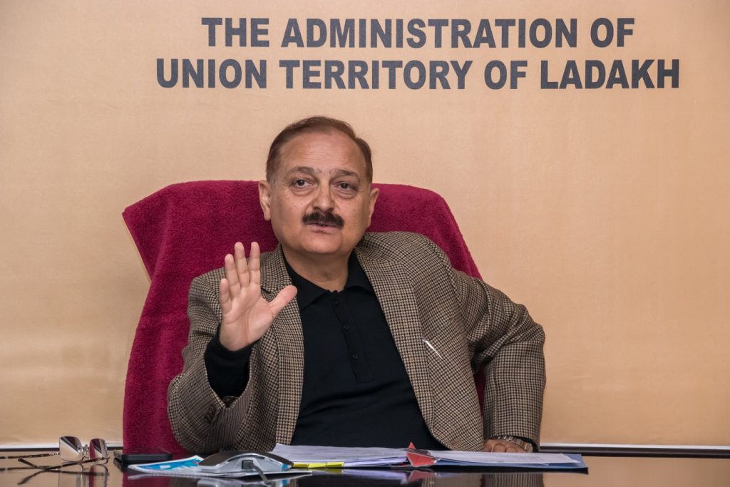 Ladakh all set to celebrate Itnl Yoga Day, Pr Secy reviews preparations