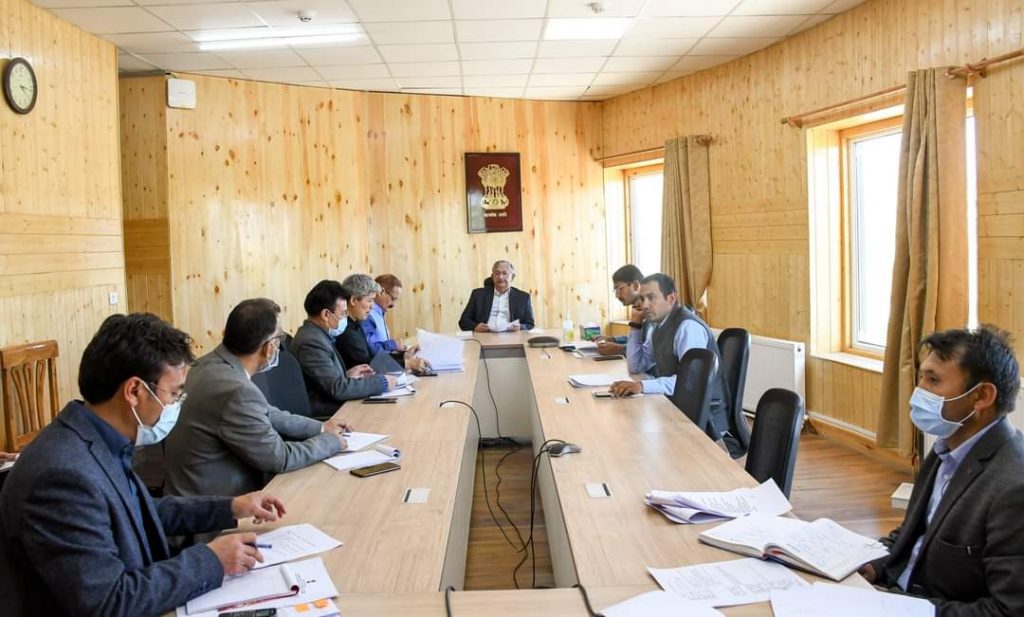 Advisor Ladakh discuss Status of PM Gati Shakti; Mission Karmayogi with Administrative secretaries - Ladakh News - indusdispatch.in