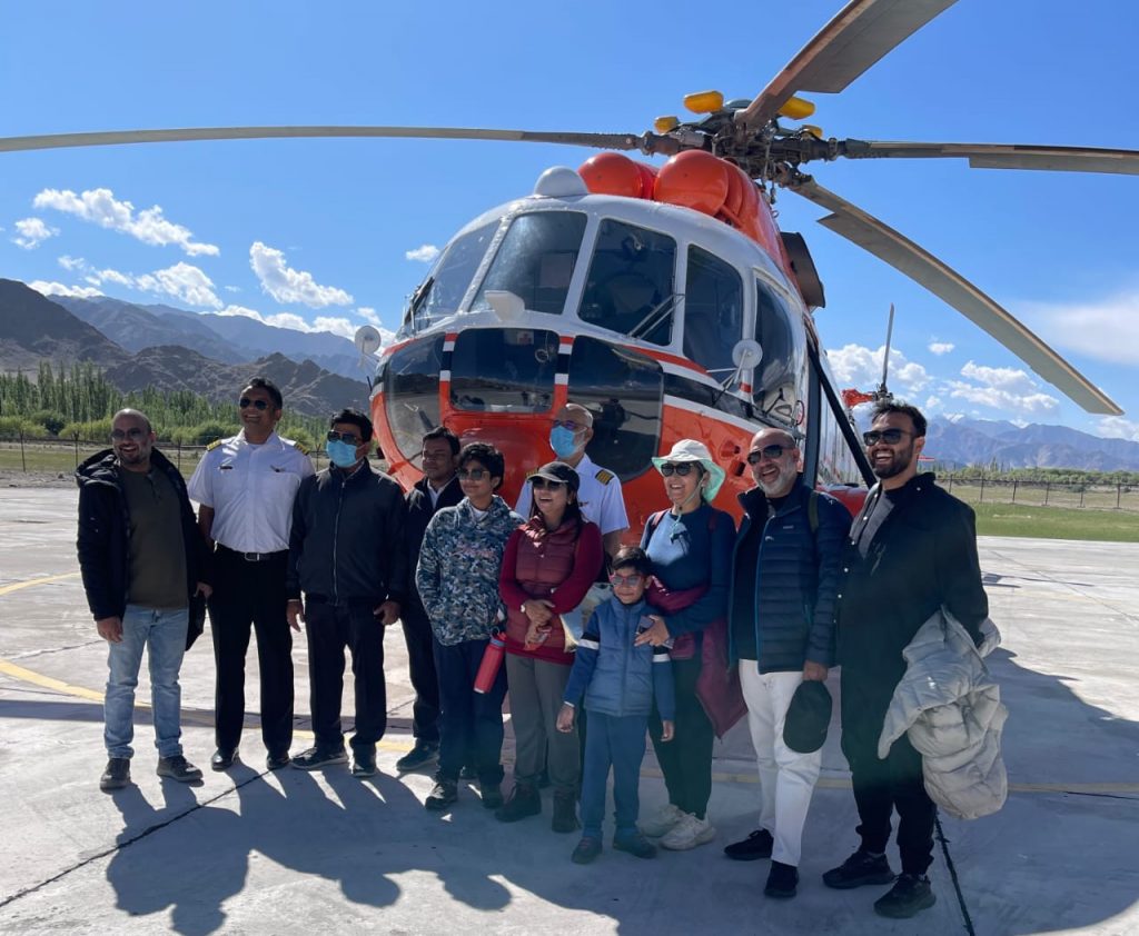 Tourist can now enjoy helicopter ride in Ladakh - Ladakh News - indusdispatch.in
