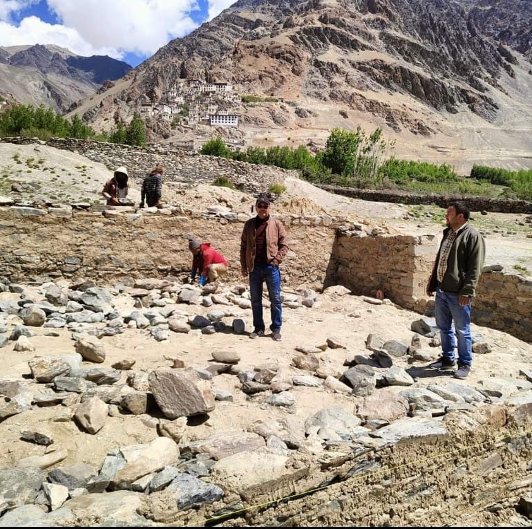 Kargil’s Agriculture Dept organizes field day, Kissan Goshties at Zanskar