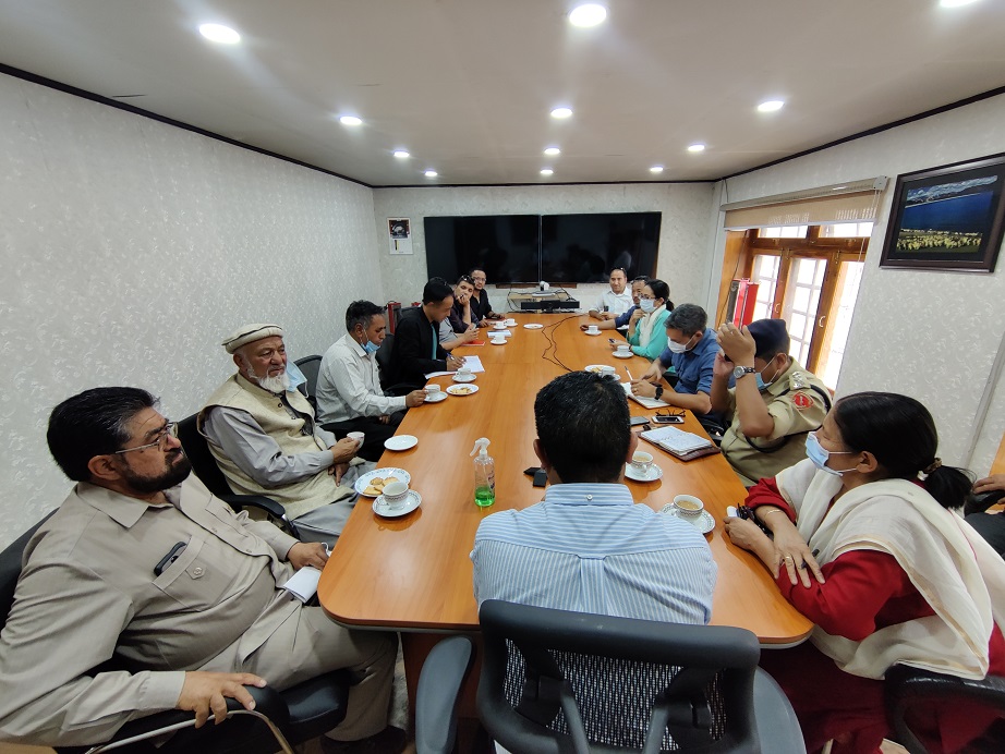 ADC Leh reviews Muharram arrangements in Leh