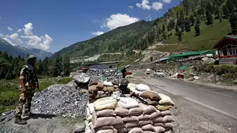 Indian Graziers stopped by PLA in Ladakh Indian Graziers stopped by PLA in Ladakh - Ladakh News - indusdispatch.in