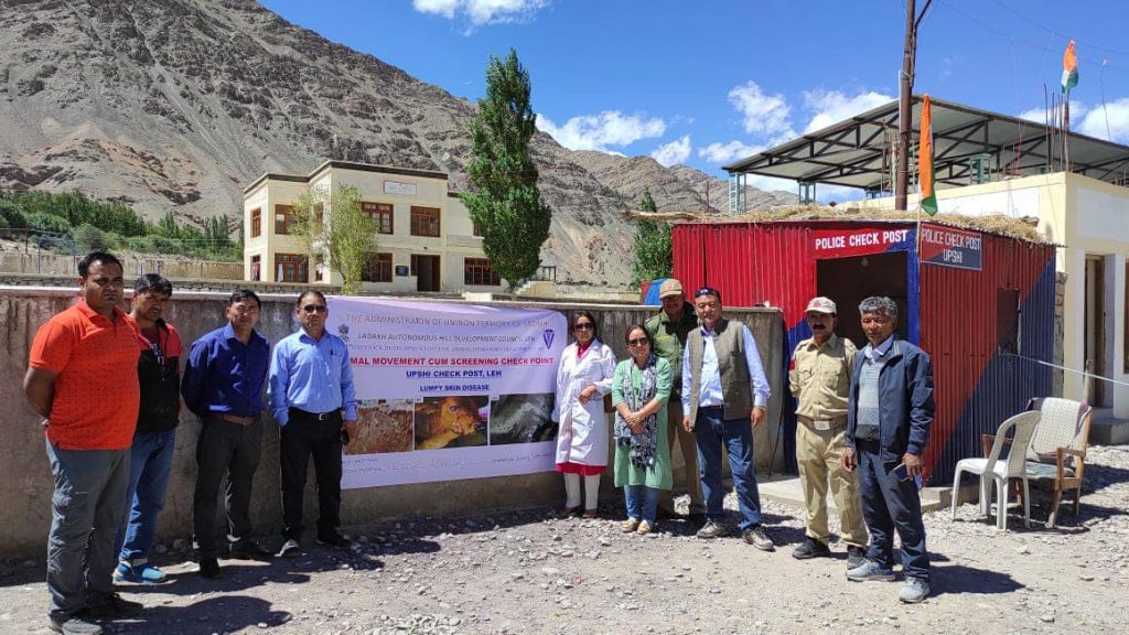 Animal Husbandry Dept organises awareness camp on Lumpy Skin Disease - Ladakh News - indusdispatch.in