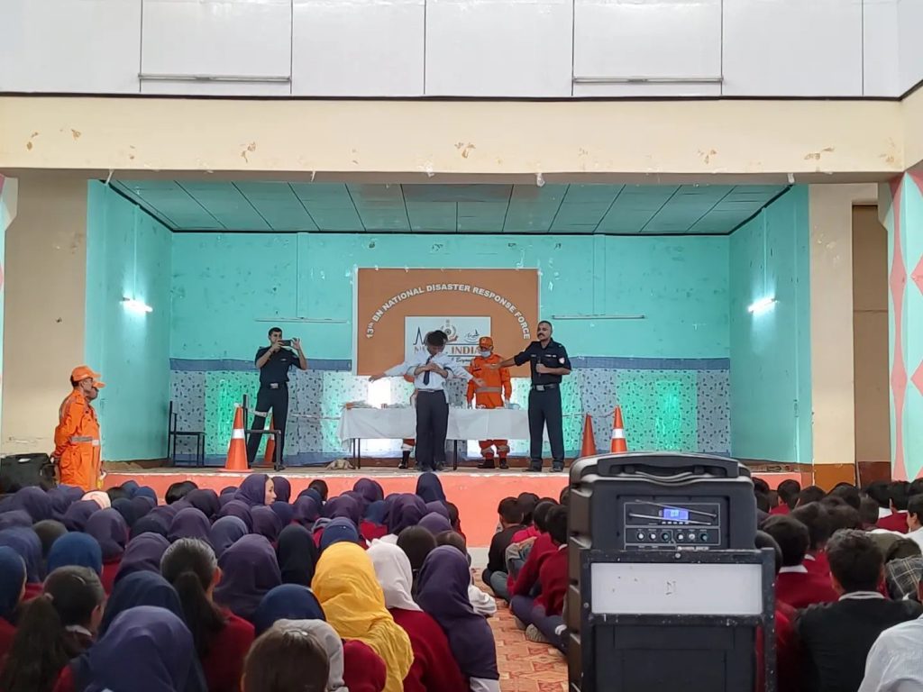 2-day school safety program concludes at JNV Kargil - Ladakh News - indusdispatch.in