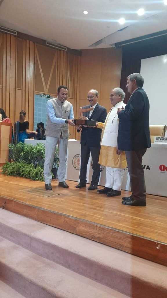 Ladakh conferred with Outstanding Union Territory award at Outlook Agritech Summit and Awards 2022 - Ladakh News - indusdispatch.in