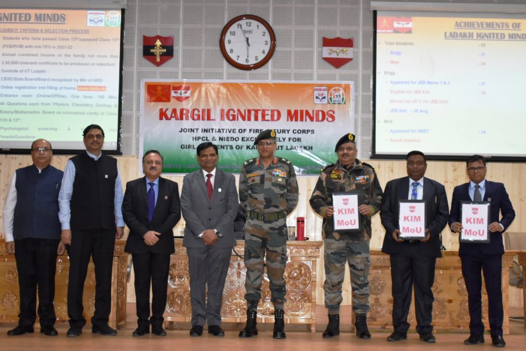 Army’s Fire and Fury Corps extends ‘Ignited Minds’ project to Kargil Army’s Fire and Fury Corps extends ‘Ignited Minds’ project to Kargil - Ladakh News - indusdispatch.in