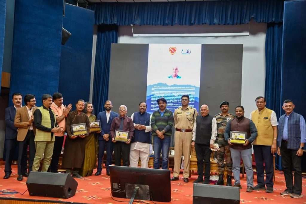KIM Winners, EKIndia Ring, Kargil Gaurav Awardees felicitated in Kargil KIM Winners, EKIndia Ring, Kargil Gaurav Awardees felicitated in Kargil - Ladakh News - indusdispatch.in