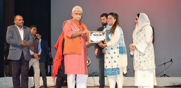 J&K’s biggest cultural festival “Jashn-e-Kashmir” commences in Srinagar
