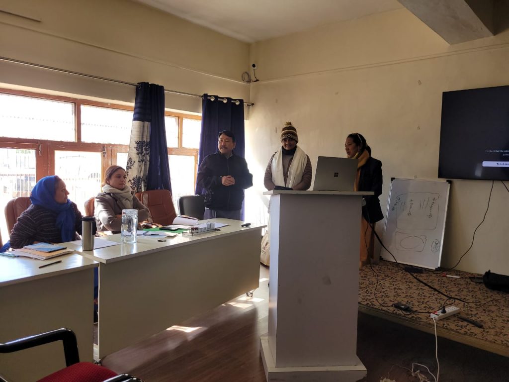 NIPUN Bharat: With participation of 30 teachers, DIET Leh’s training on reading proficiency begins
