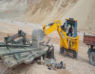 Army organises cleanliness drive to preserve environment of Ladakh