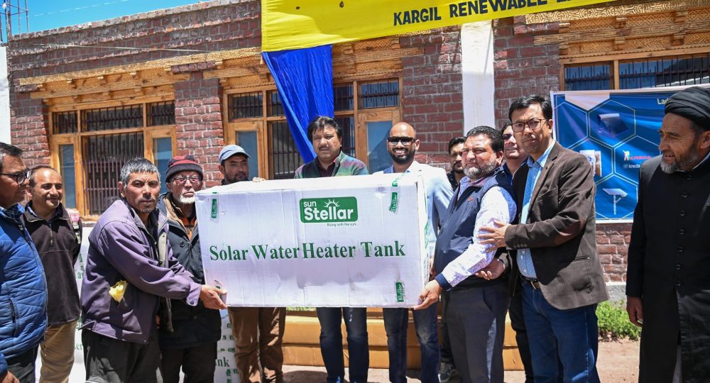 Feroz Khan flags off distribution of solar water heaters, other equipment under subsidy component
